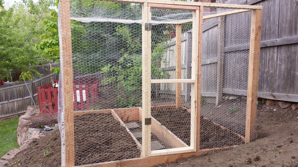 Finished garden box with chicken wire